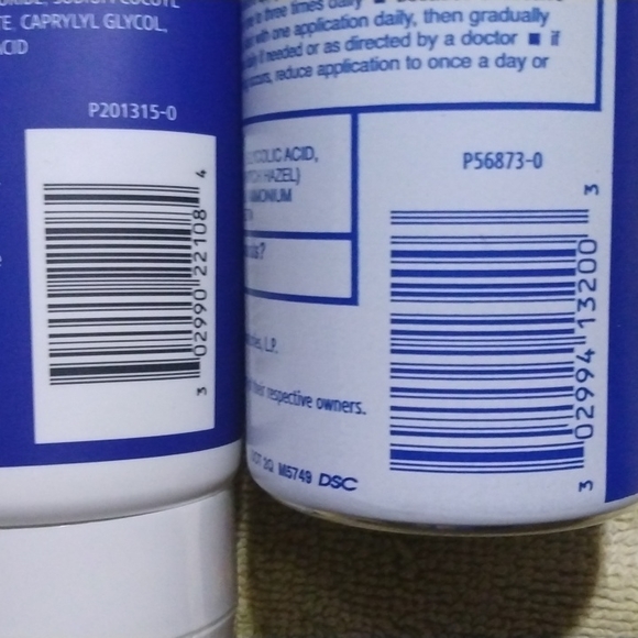 DIFFERIN OIL FREE HYDRATING CLEANSER & ACNE CLEARING BODY SPRAY - Picture 4 of 4